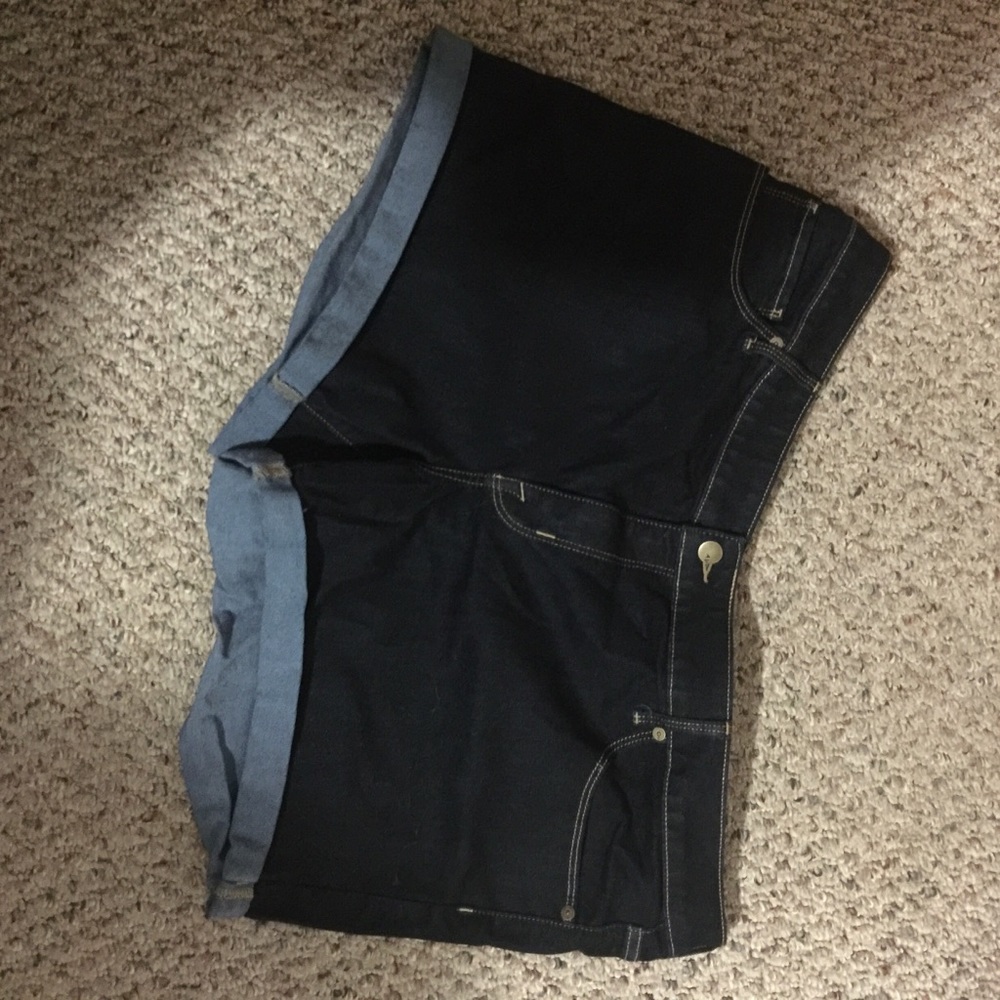 (2) Ava and Viv Midi Shorts
